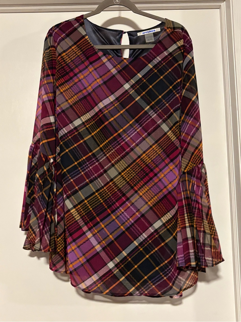 ⭐️Peter Nygard Multi-Plaid Bell Sleeve Top in Purple and Black